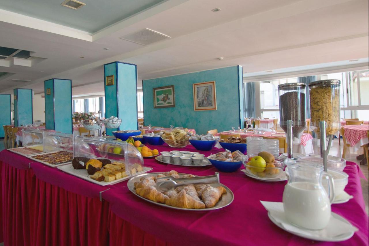 Hotel Bristol ميسانو ادرياتيكو المظهر الخارجي الصورة