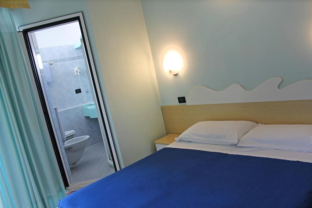 Hotel Bristol ميسانو ادرياتيكو المظهر الخارجي الصورة