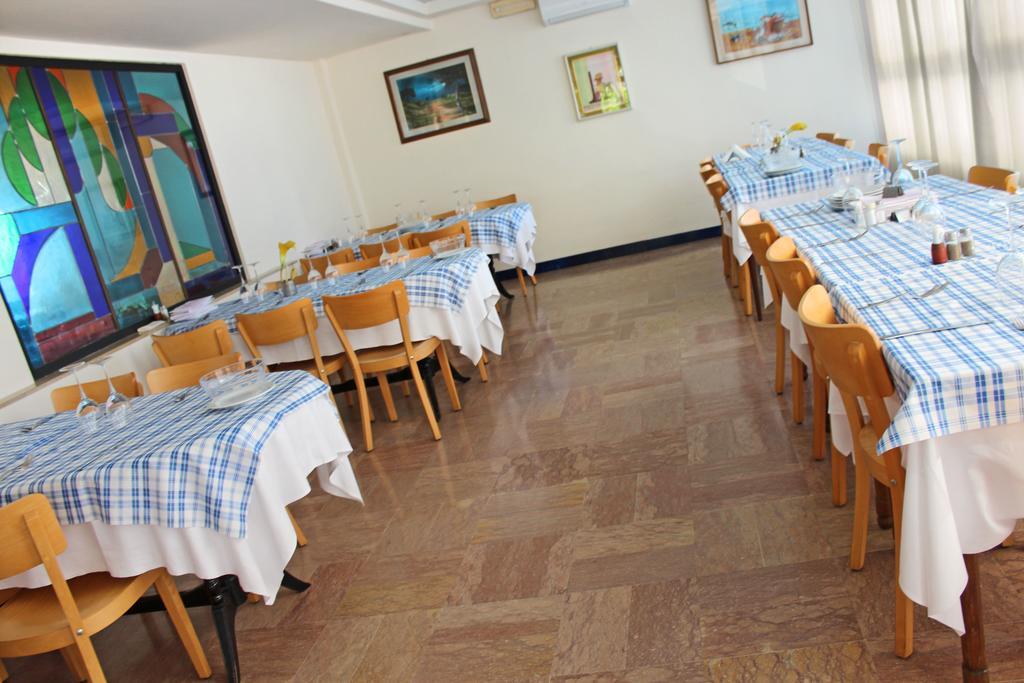 Hotel Bristol ميسانو ادرياتيكو المظهر الخارجي الصورة